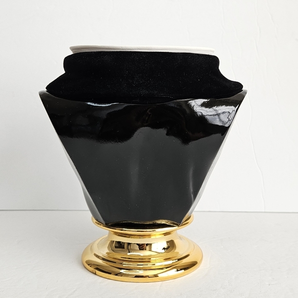 NWT Bath & Body Works‎ 2021 Halloween Headless Vampire Butler Man Candle Holder - Picture 2 of 9